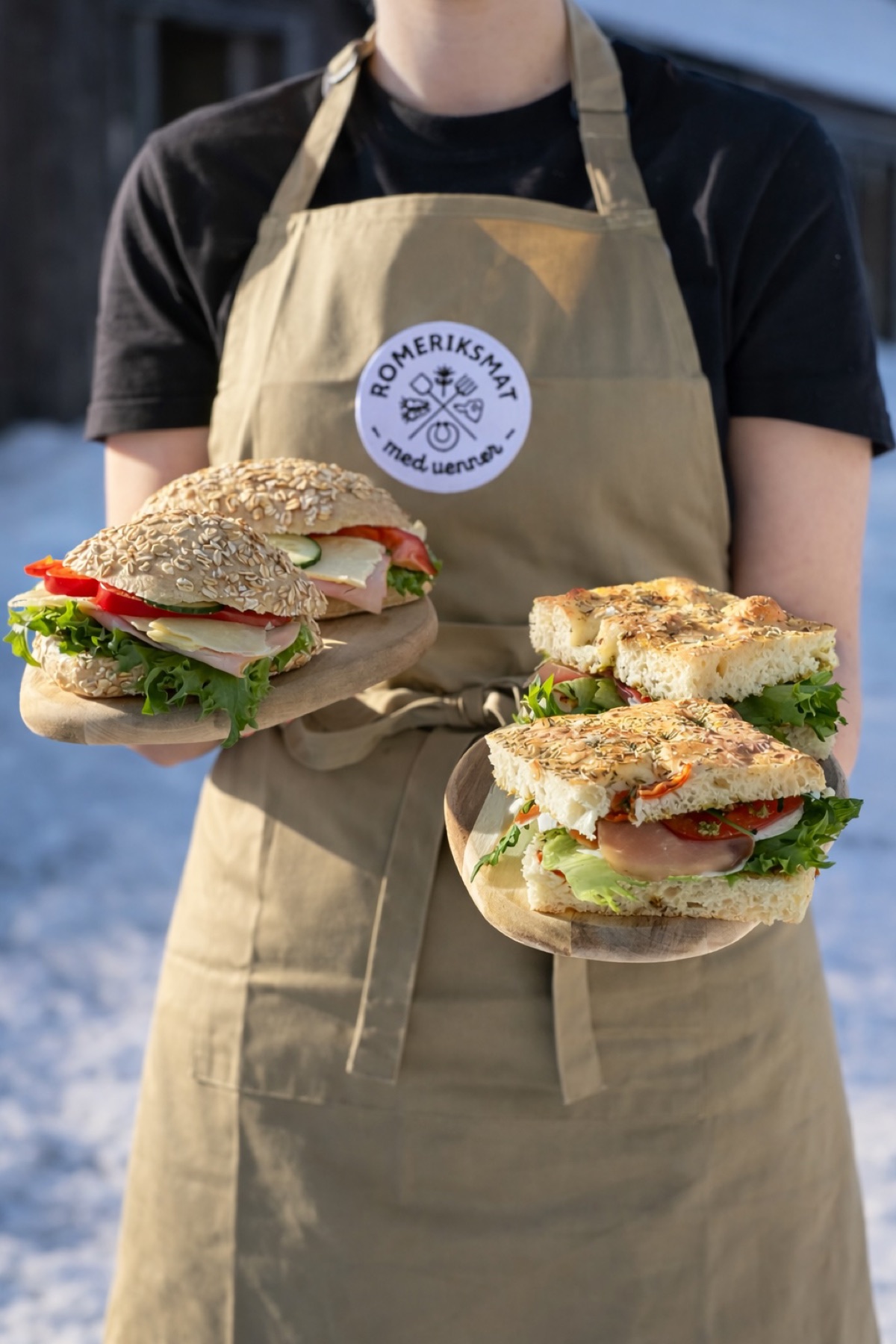 Påsmurt focaccia fra kafeen